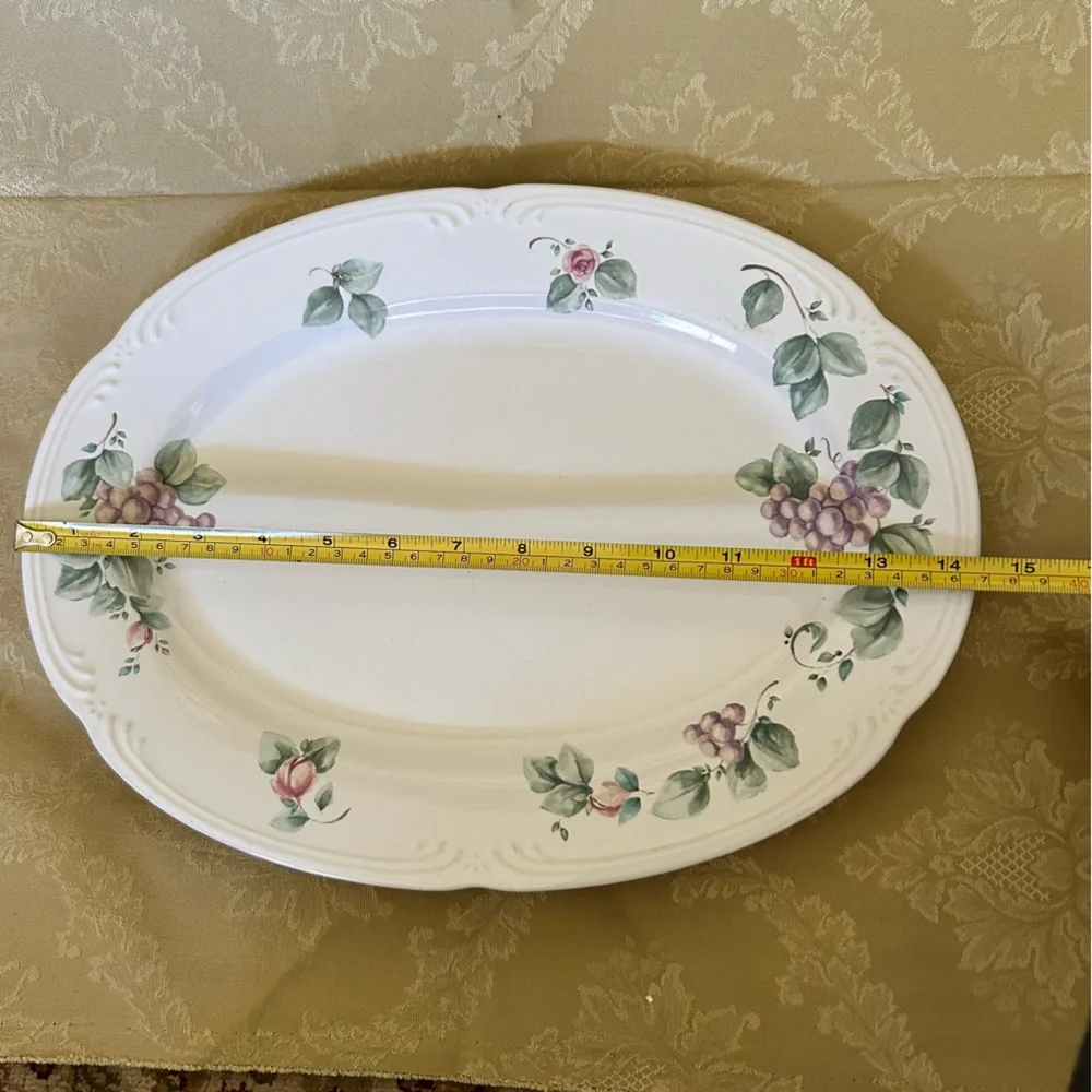 Pfaltzgraff ivory off